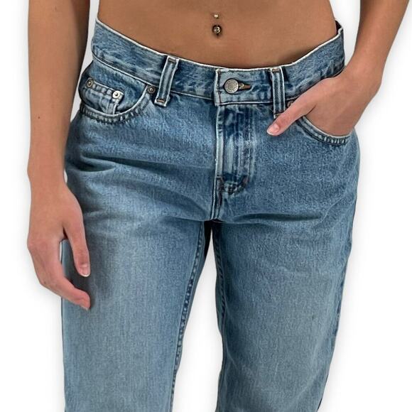 Vintage Old Navy Boot Cut Jeans Mid Rise Medium Wash 100% Cotton | Size 2 - Picture 2 of 10